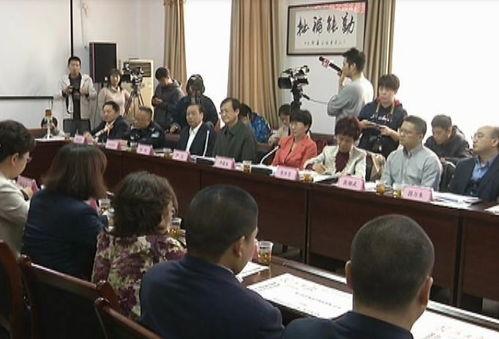 仁化吃瓜群众事件,网络舆论下的社会现象解析